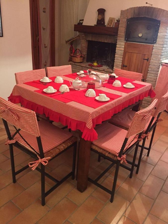 B&B Margherita Le Fiabe SantʼAgata Feltria Dış mekan fotoğraf