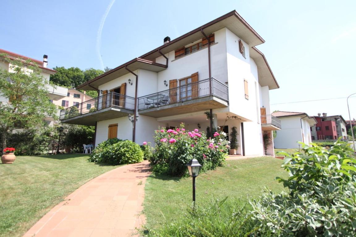 B&B Margherita Le Fiabe SantʼAgata Feltria Dış mekan fotoğraf